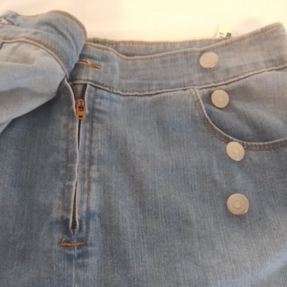 Energie women's size 11 light wash faux wrap skirt - Picture 10 of 16